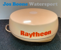 Raytheon radardome-behuizing