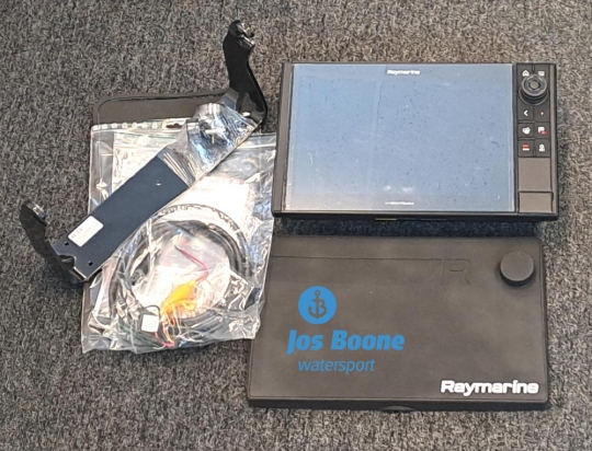 AXIOM 12 Pro-S, HybridTouch 12" Multifunctiedisplay