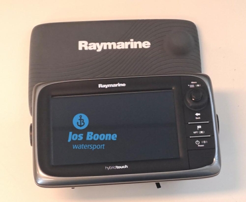 e7D  7" HybridTouch Multifunctioneel Display met ingebouwde fishfinder(zonder cartografie)