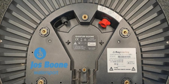 QUANTUM Q24C 18" Radar dome