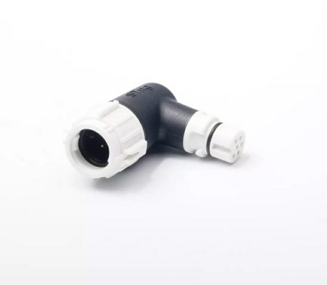 Haakse spurconnector