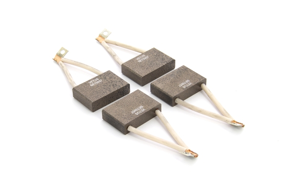 Set: koolborstels (4x) BOW220 (12,5x48x32)