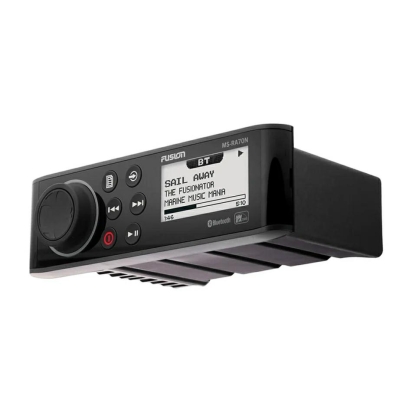 Fusion RA70 serie nautische stereo's