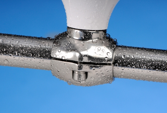 Rail mount for single GPS / VHF antenna