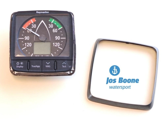 Raymarine I60 wind instrument
